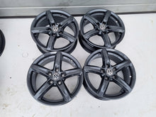 Load image into Gallery viewer, 4x Alufelge 16 Zoll 6.5" 5x112 46ET Silber 5G0601025 VW Golf VIII Touran Caddy FEL4553015513ke