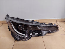 Laden Sie das Bild in den Galerie-Viewer, Frontscheinwerfer Toyota Corolla 450982 L331819 450983 L331832 LED Ein Satz