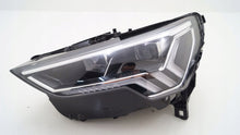 Laden Sie das Bild in den Galerie-Viewer, Frontscheinwerfer Audi Q3 83A941033 LED Links Scheinwerfer Headlight