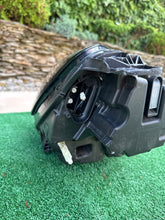 Laden Sie das Bild in den Galerie-Viewer, Frontscheinwerfer Ford Puma L1TB-13E015-EG Links Scheinwerfer Headlight SCH3206272998ft