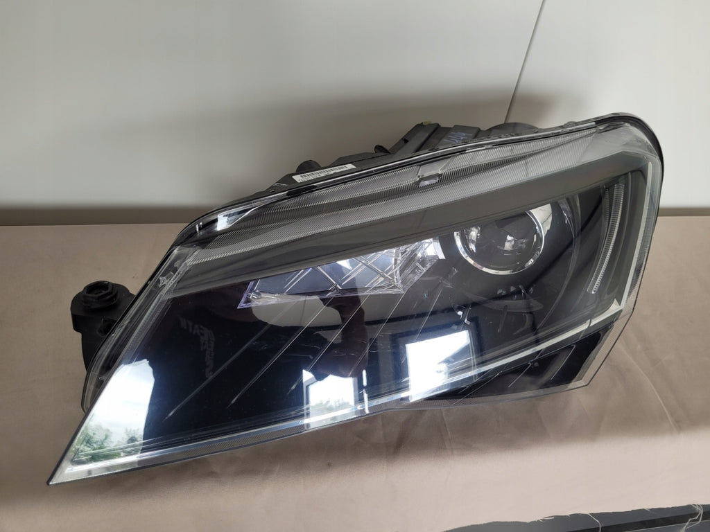 Frontscheinwerfer Skoda Superb III 3V1941015B Links Scheinwerfer Headlight SCH6710204609le
