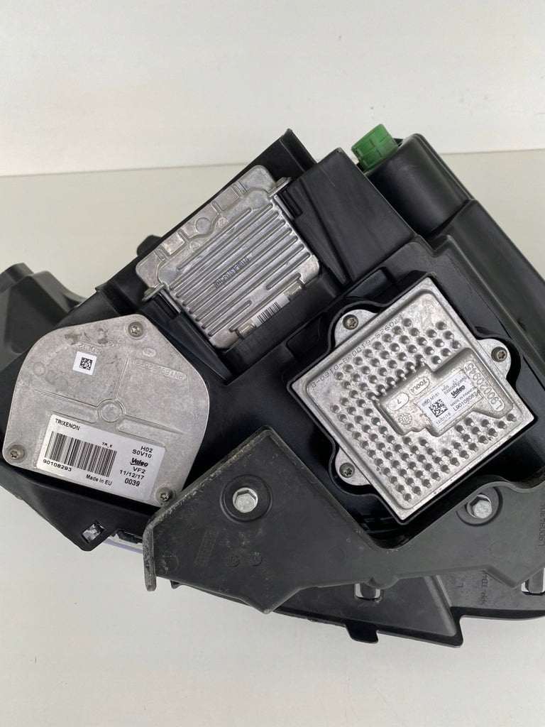 Frontscheinwerfer Maserati Levante 670034641 Xenon Links Scheinwerfer Headlight SCH9406437248es