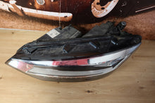 Laden Sie das Bild in den Galerie-Viewer, Frontscheinwerfer VW Touran 5TB941035 LED Links Scheinwerfer Headlight