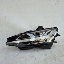 Laden Sie das Bild in den Galerie-Viewer, Frontscheinwerfer Volvo V60 II S60 III 32404685 Full LED Links Headlight SCH6544720691bm