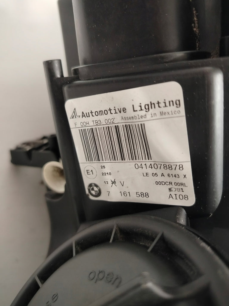 Frontscheinwerfer BMW X5 E70 7161587 7161588 Xenon Ein Satz Headlight SCH5872482828ma