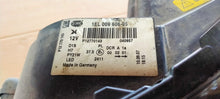 Laden Sie das Bild in den Galerie-Viewer, Frontscheinwerfer Saab 93 9-3 Bi-Xenon Links Scheinwerfer Headlight