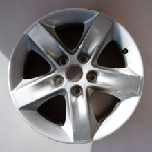 Load image into Gallery viewer, 1x Alufelge 16 Zoll 6.0&quot; 5x114.3 51ET 52910-1H230 Kia Rim Wheel