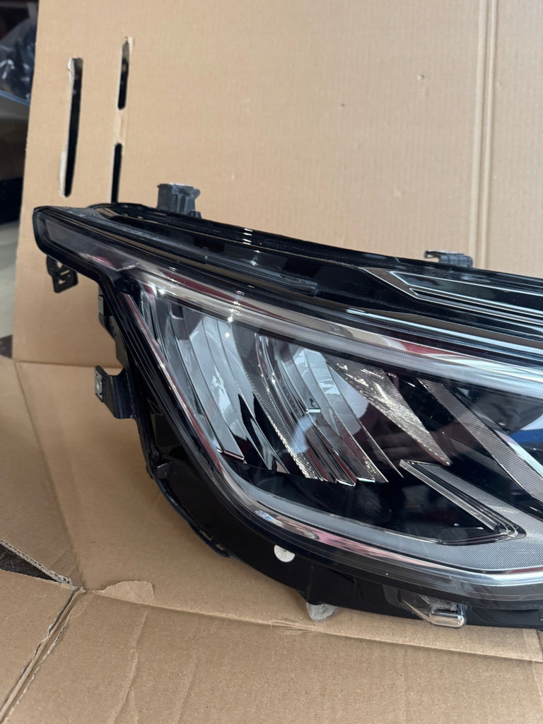 Frontscheinwerfer VW Golf VIII 5H1941006B Rechts Scheinwerfer Headlight SCH8221057168ml