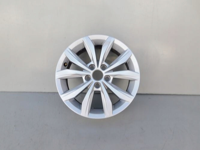 1x Alufelge 15 Zoll 5.5" 5x100 40ET Matt Silber 2G0601025 VW T-Roc Rim Wheel