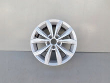 Load image into Gallery viewer, 1x Alufelge 15 Zoll 5.5&quot; 5x100 40ET Matt Silber 2G0601025 VW T-Roc Rim Wheel