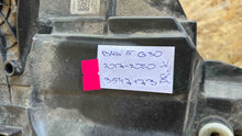 Load image into Gallery viewer, Frontscheinwerfer BMW 5 Touring G31 G30 7439199 LED Rechts oder Links SCH5626377778mq