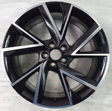 Laden Sie das Bild in den Galerie-Viewer, 1x Alufelge 18 Zoll 7.0&quot; 5x112 39ET 657601025G 657601025A Skoda Scala Kamiq