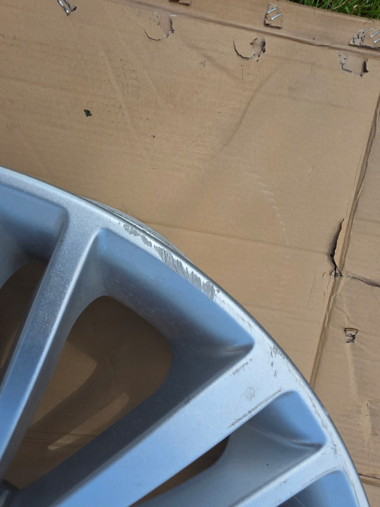1x Alufelge 20 Zoll 8.5" 5x120 47ET Glanz Silber HY32-1007-RA Land Rover I FEL2811689074ha