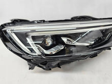 Laden Sie das Bild in den Galerie-Viewer, Frontscheinwerfer Opel Insignia 39195646 LED Rechts Scheinwerfer Headlight