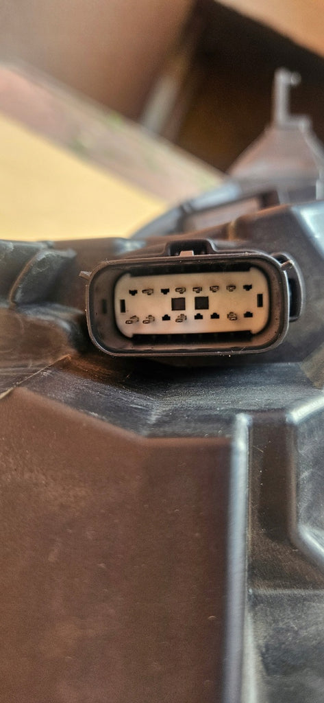 Frontscheinwerfer Ford Puma 1LTB-13E015-CH LED Links Scheinwerfer Headlight SCH1024017357xe