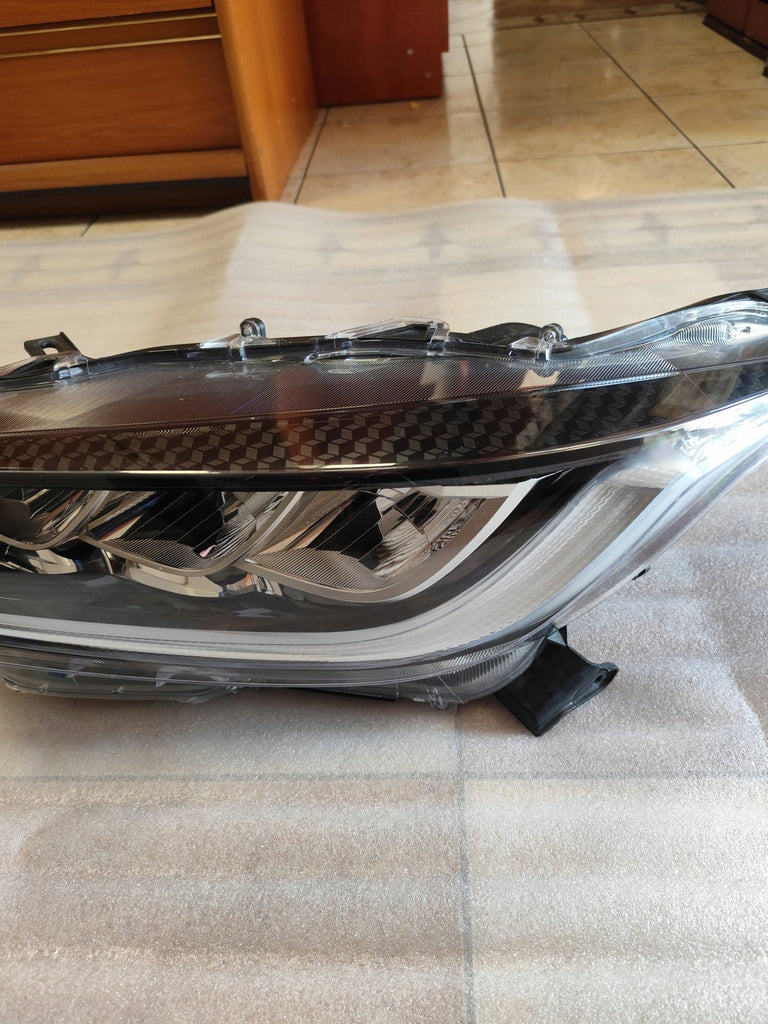 Frontscheinwerfer Toyota Yaris EUK0-8 LED Links Scheinwerfer Headlight SCH2139761572vw