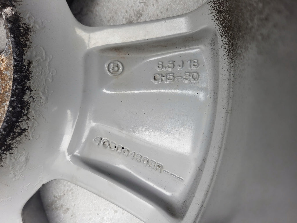 1x Alufelge 16 Zoll 6.5" 5x114.3 50ET Glanz Grau 403004803R Dacia Duster FEL1825417240rz