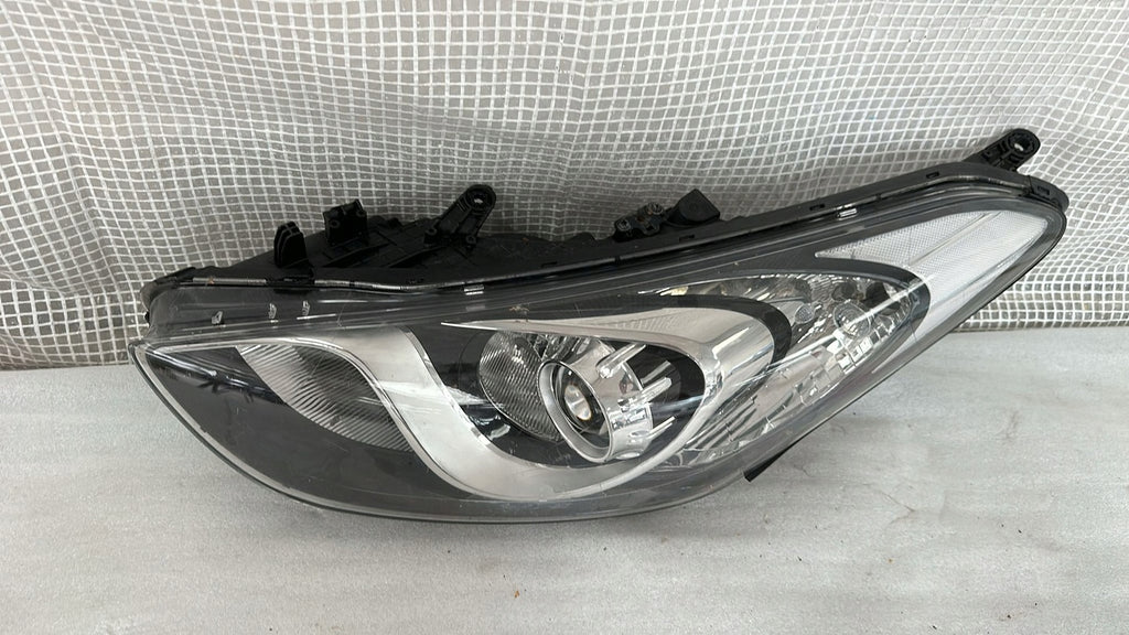 Frontscheinwerfer Hyundai I30 Links Scheinwerfer Headlight