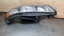Laden Sie das Bild in den Galerie-Viewer, Frontscheinwerfer Volvo S60 V70 30648209 Rechts Scheinwerfer Headlight