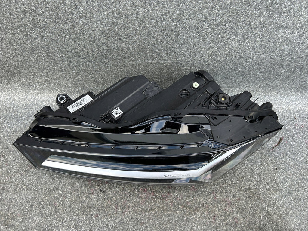 Frontscheinwerfer Skoda Superb I 3P1941015 Links Scheinwerfer Headlight SCH2273647250fm