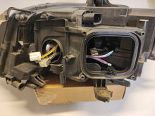 Laden Sie das Bild in den Galerie-Viewer, Frontscheinwerfer Audi A4 8K0941004C 8K09415970301240272 Rechts Headlight SCH8712516619jd