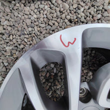 Laden Sie das Bild in den Galerie-Viewer, 1x Alufelge 16 Zoll 6.5" 4x108 20ET Glanz Silber Opel Crossland X Rim Wheel FEL8136964116nu