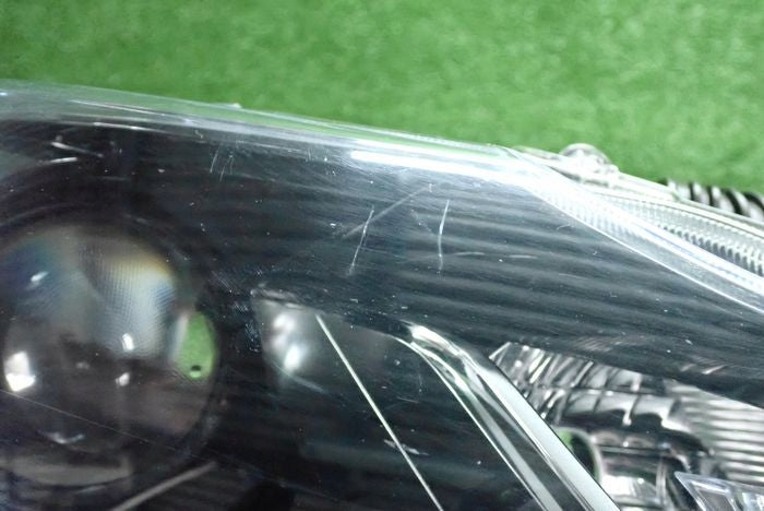Frontscheinwerfer Toyota Corolla 8111002T3100 Rechts Scheinwerfer Headlight SCH2222006148pn