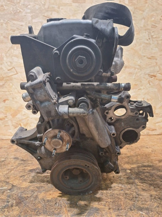 Motor Mitsubishi I 4M42-3AT2 Diesel Engine Unkomplett MOT4606642039mm
