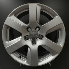 Load image into Gallery viewer, 1x Alufelge 17 Zoll 7.5" 5x112 37ET Glanz Silber 4G0601025L Audi Rim Wheel