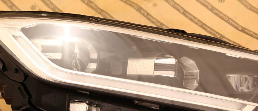 Frontscheinwerfer VW T-Roc 2GA941036AT LED Rechts Scheinwerfer Headlight SCH1056000874sp