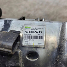 Laden Sie das Bild in den Galerie-Viewer, Frontscheinwerfer Volvo V60 I 31353290 Vorderseite Scheinwerfer Headlight SCH1894621469ol