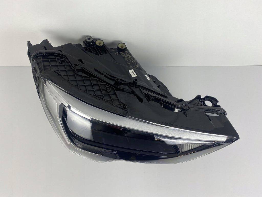 Frontscheinwerfer Audi Q3 83A941012 LED Rechts Scheinwerfer Headlight SCH5281722924ba