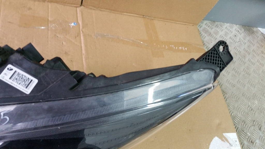 Frontscheinwerfer Ford Focus F1EB-13W029-A Ein Stück (Rechts oder Links) SCH6452754282nd