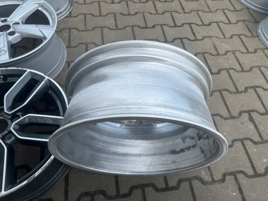 1x Alufelge 19 Zoll 8.0" 5x112 27ET Glanz Silber 4K8601025 Audi Rim Wheel FEL1356411793jy