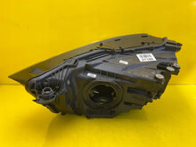 Laden Sie das Bild in den Galerie-Viewer, Frontscheinwerfer Audi Q3 83A941036 LED Rechts Scheinwerfer Headlight