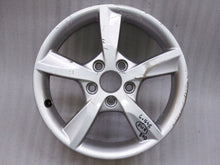 Laden Sie das Bild in den Galerie-Viewer, 1x Alufelge 16 Zoll 6.0" 5x112 48ET Glanz Silber 8V0071496 Audi Rim Wheel FEL4932251880at