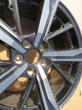 Laden Sie das Bild in den Galerie-Viewer, 1x Alufelge 18 Zoll 8.0&quot; 5x108 48ET Glanz Schwarz 9835058180 Peugeot 308