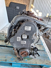 Laden Sie das Bild in den Galerie-Viewer, Motor Volvo S40 D5244T 2.4 180PS 120kW Diesel Engine Komplett MOT1139087834bb