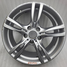 Load image into Gallery viewer, 1x Alufelge 18 Zoll 8.0" 5x120 34ET Glanz Silber 7845880 BMW 3 F30 F31 Rim Wheel FEL4893911108jr