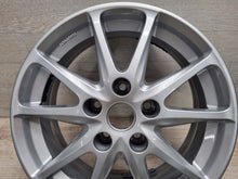 Load image into Gallery viewer, 1x Alufelge 16 Zoll 6.5" 5x114.3 40ET Glanz Silber KE409-3Z110 Nissan Juke F15 FEL4906800768hd