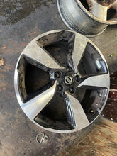 Laden Sie das Bild in den Galerie-Viewer, 1x Alufelge 18 Zoll 7.0" 5x114.3 40ET N6480111 Nissan Qashqai J11 Rim Wheel FEL9181604567ww