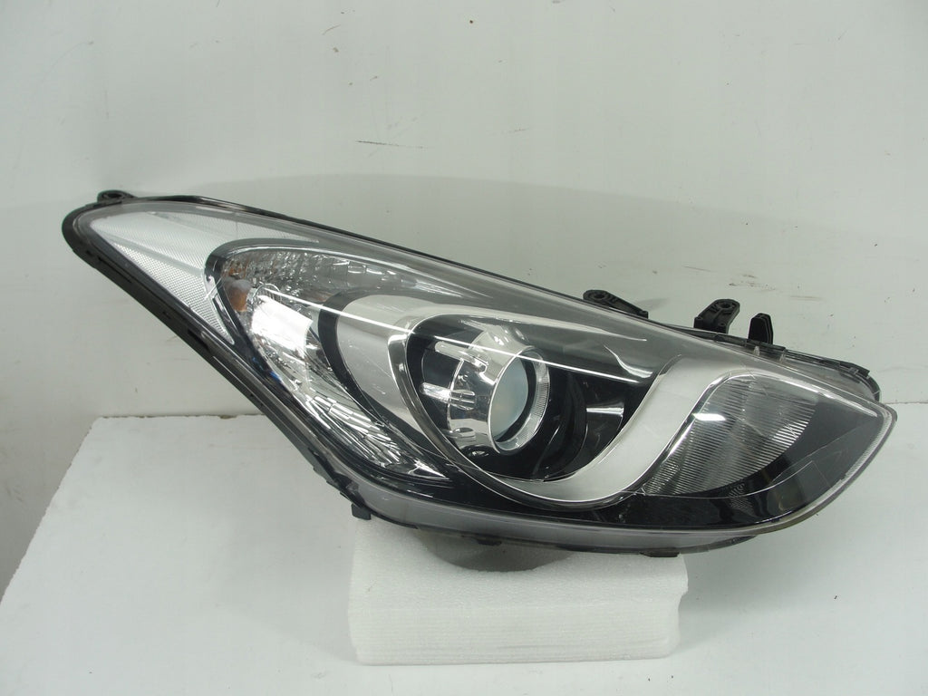 Frontscheinwerfer Hyundai I30 92102-A6020 Rechts Scheinwerfer Headlight