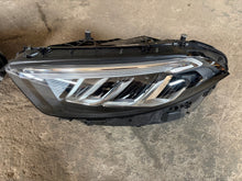 Laden Sie das Bild in den Galerie-Viewer, Frontscheinwerfer Mercedes-Benz A1779062106 Full LED Links Headlight SCH2843831197wp
