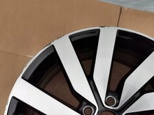 Load image into Gallery viewer, 1x Alufelge 18 Zoll 7N0601025P VW Sharan Rim Wheel FEL2836250975xi