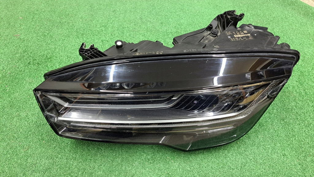 Frontscheinwerfer Audi A7 4G8941035B Links Scheinwerfer Headlight