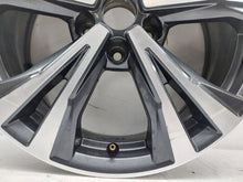 Load image into Gallery viewer, 1x Alufelge 18 Zoll 7.0" 5x114.3 40ET Glanz Silber HV03BMB94 Mg Qashqai FEL2642976666xh