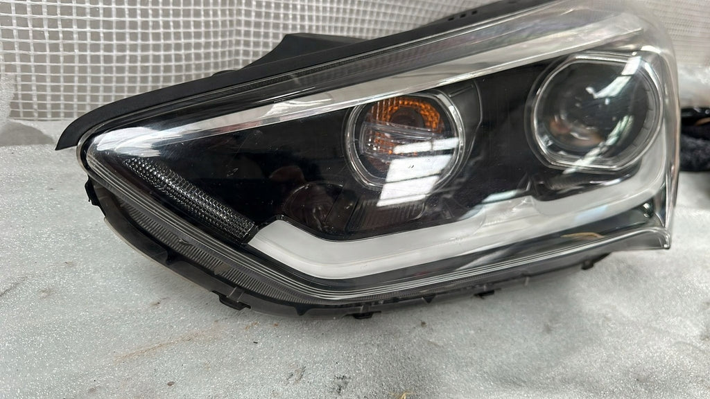 Frontscheinwerfer Hyundai Grand Santa Fe Xenon Links Scheinwerfer Headlight