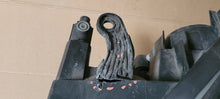 Laden Sie das Bild in den Galerie-Viewer, Frontscheinwerfer Toyota III 81170-42311 Links Scheinwerfer Headlight SCH2678147617mg