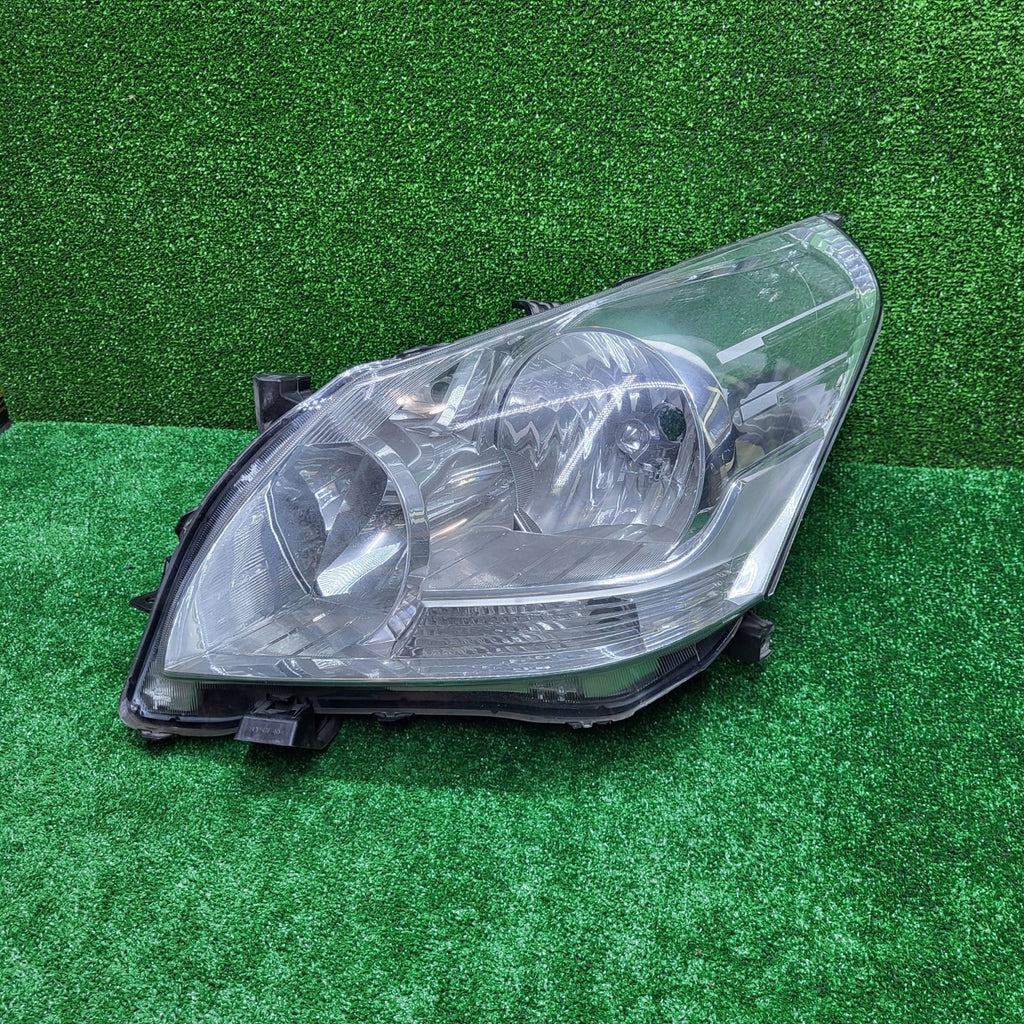 Frontscheinwerfer Toyota Verso 81150-0F090 Links Scheinwerfer Headlight SCH9213400991ea