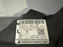 Laden Sie das Bild in den Galerie-Viewer, Frontscheinwerfer Skoda Fabia III 6V1941015F Full LED Links Headlight